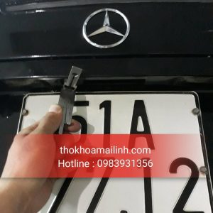 Mở Khoá Cốp Xe Mercedes khi quên chìa Mở Khoá Cốp Xe Mercedes khi quên chìa
