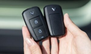 Làm Chìa Khoá VF3 Giá Bao Nhiêu Tiền